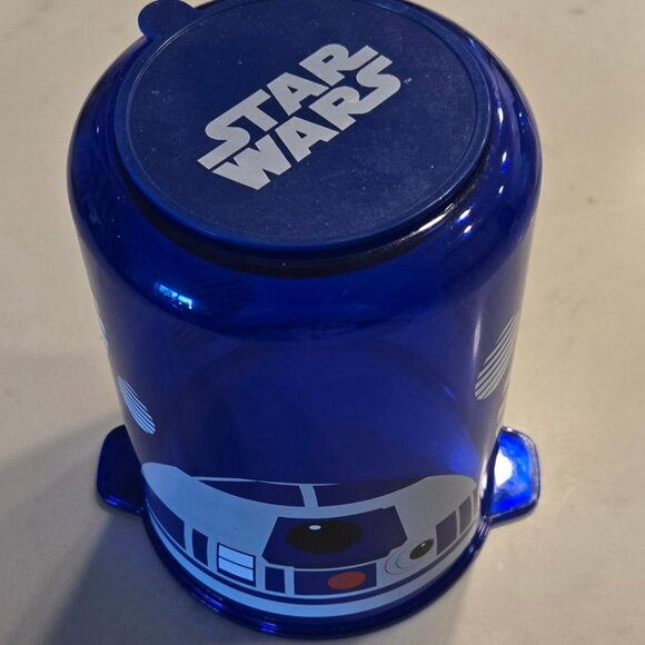 R2-D2 Mini Popcorn Popper - Picture 2 of 5